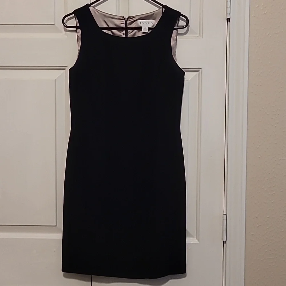 Timeless LBD - Picture 1 of 3